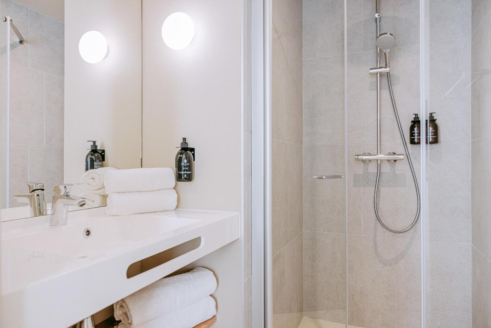 Sangha Toulouse Hotell Eksteriør bilde